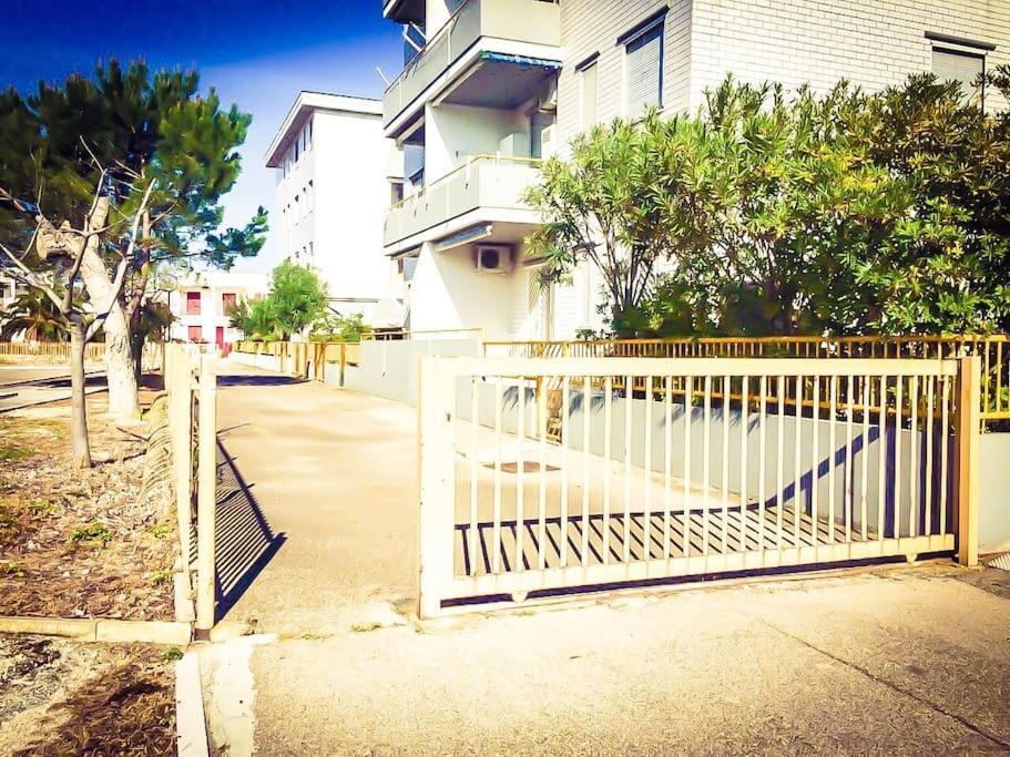 Ferienwohnung Residenza Tigli Campomarino Lido Exterior foto
